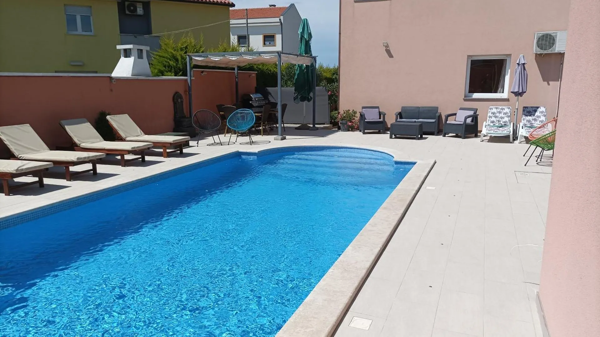 בית נופש PUY House Monte Cherpo